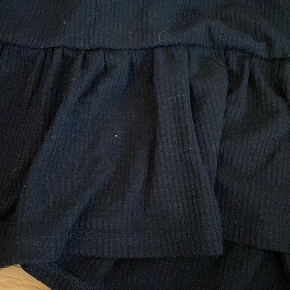 Garage Women’s Black Ruffle Tank Top Size XS - Picture 5 of 6